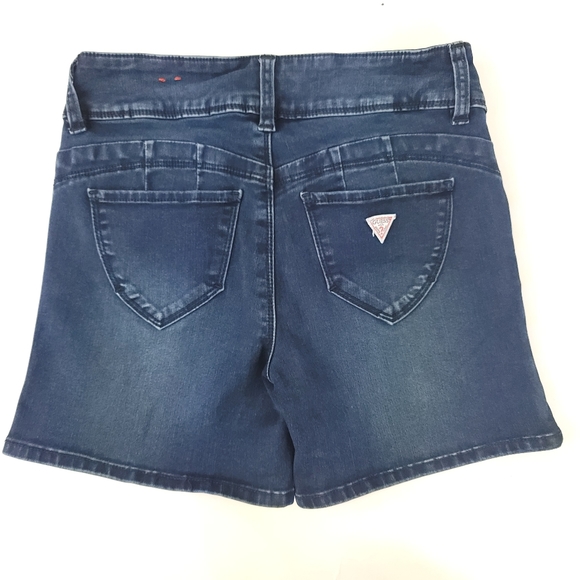 Guess - Picture 4 of 10